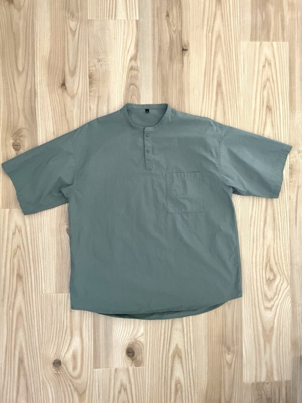 MUJI Mandarin Collar Minimalist Short Sleeve T-Shirt Shirt Green size Medium